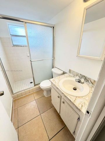 961 NW 45th St 1, Deerfield Beach, FL 33064