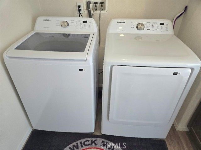 21851 Newland Street 44, Huntington Beach, IL 62646