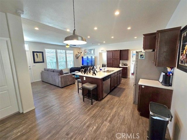 21851 Newland Street 44, Huntington Beach, IL 62646