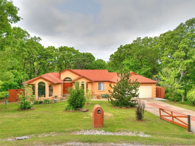 8714 Westway Road, Tulsa, OK 74131