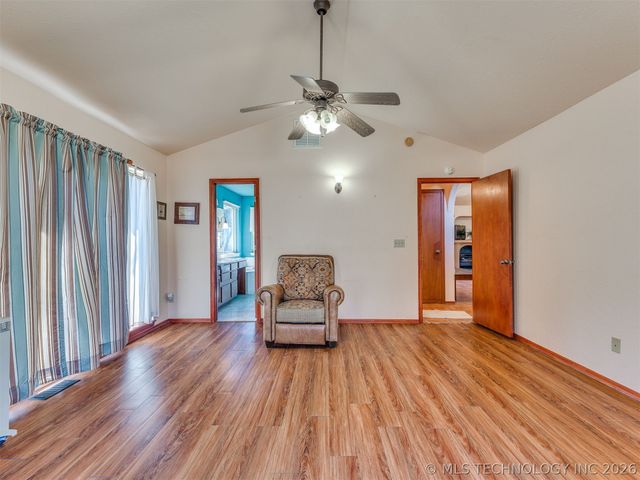 8714 Westway Road, Tulsa, OK 74131