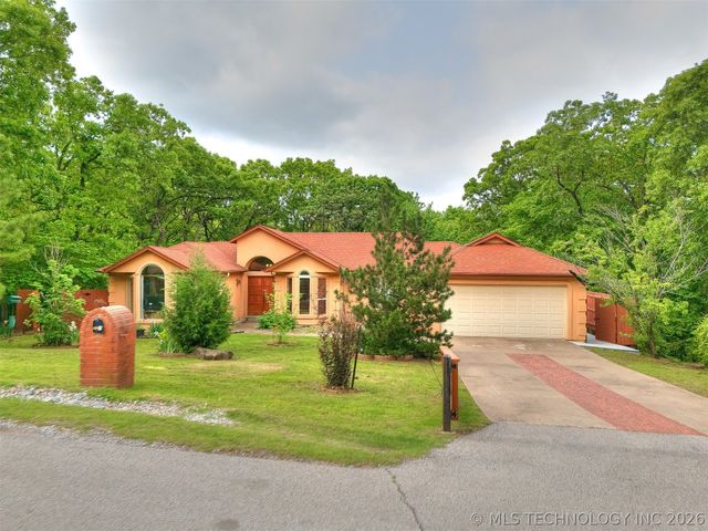 8714 Westway Road, Tulsa, OK 74131