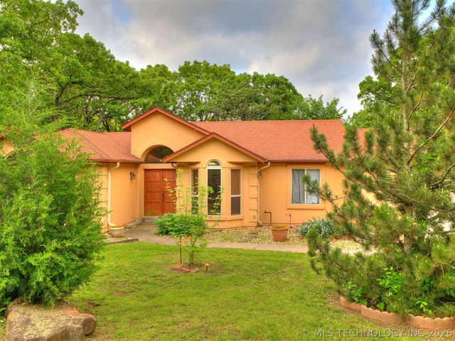 8714 Westway Road, Tulsa, OK 74131