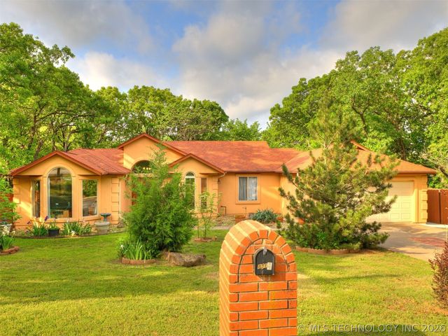 8714 Westway Road, Tulsa, OK 74131