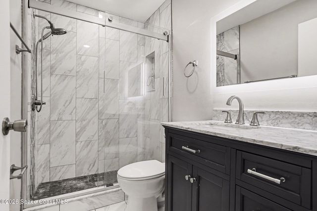 1552 Dowse Court NE, Palm Bay, FL 32905