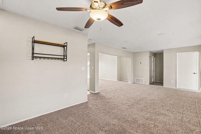 1552 Dowse Court NE, Palm Bay, FL 32905