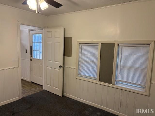 607 N FARLOOK Drive, Marion, IN 46952