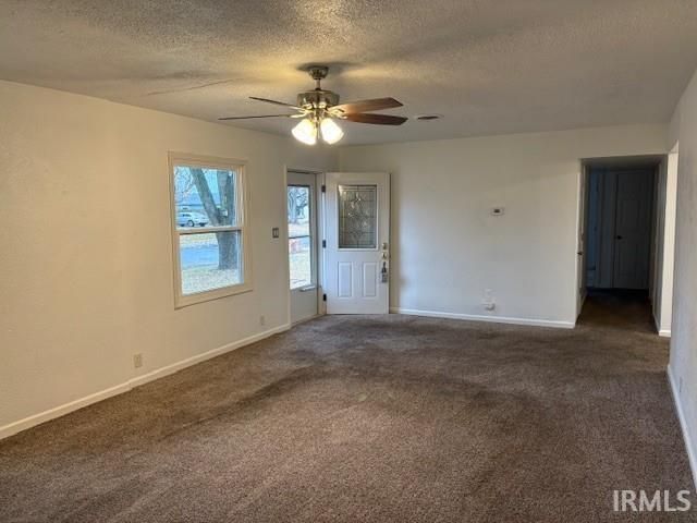 607 N FARLOOK Drive, Marion, IN 46952