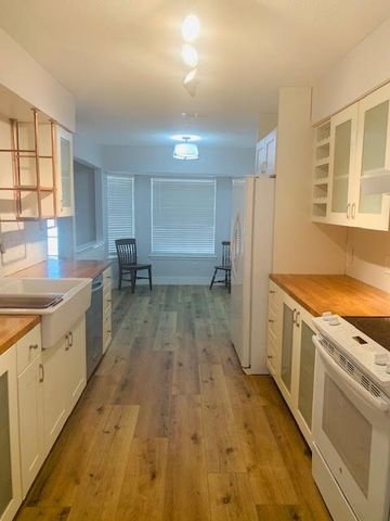 6310 Seamist Dr, Corpus Christi, TX 78414