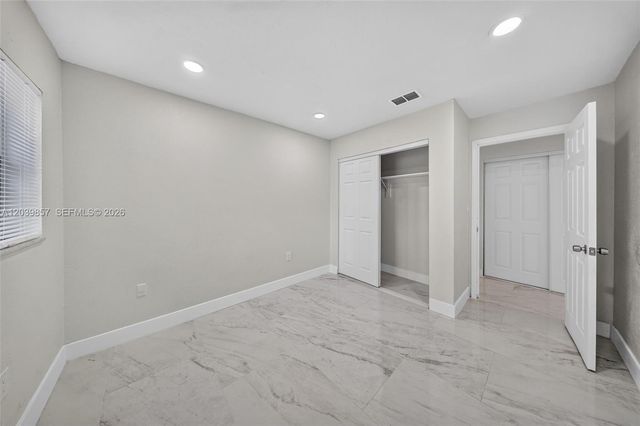 3856 NW 207 ST RD, Miami Gardens, FL 33055
