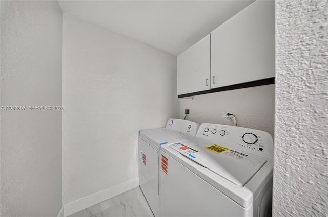 3856 NW 207 ST RD, Miami Gardens, FL 33055