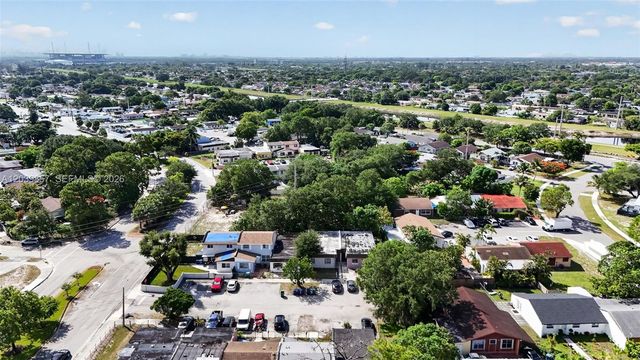 3856 NW 207 ST RD, Miami Gardens, FL 33055