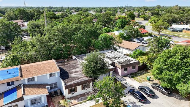 3856 NW 207 ST RD, Miami Gardens, FL 33055