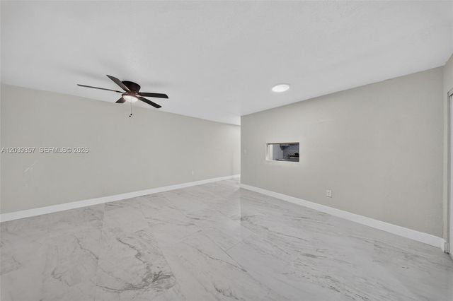 3856 NW 207 ST RD, Miami Gardens, FL 33055