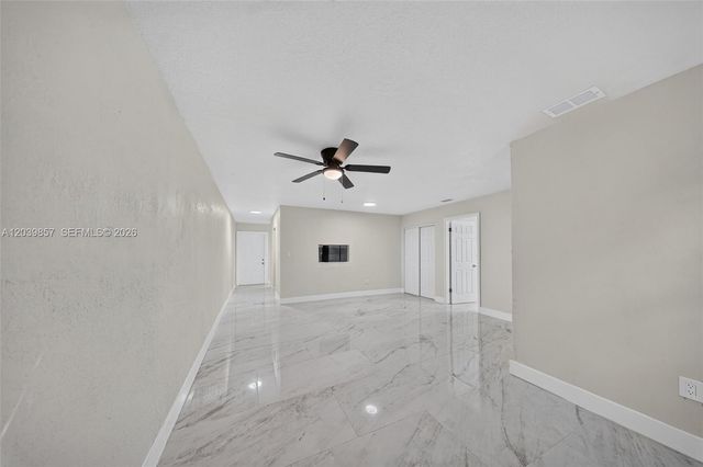 3856 NW 207 ST RD, Miami Gardens, FL 33055