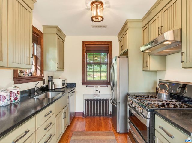 1795 BUNDORAN DR, North Garden, VA 22959