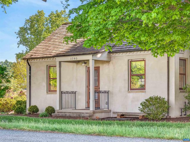 1795 BUNDORAN DR, North Garden, VA 22959
