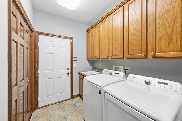 13105 Timber Court, Palos Heights, IL 60463