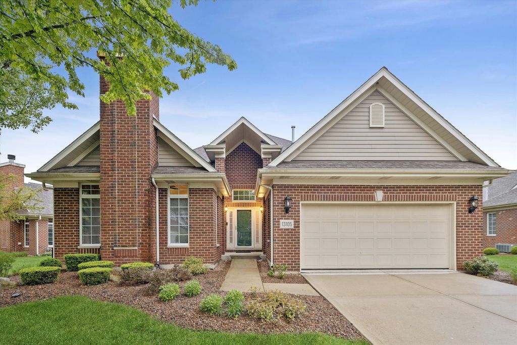 13105 Timber Court, Palos Heights, IL 60463