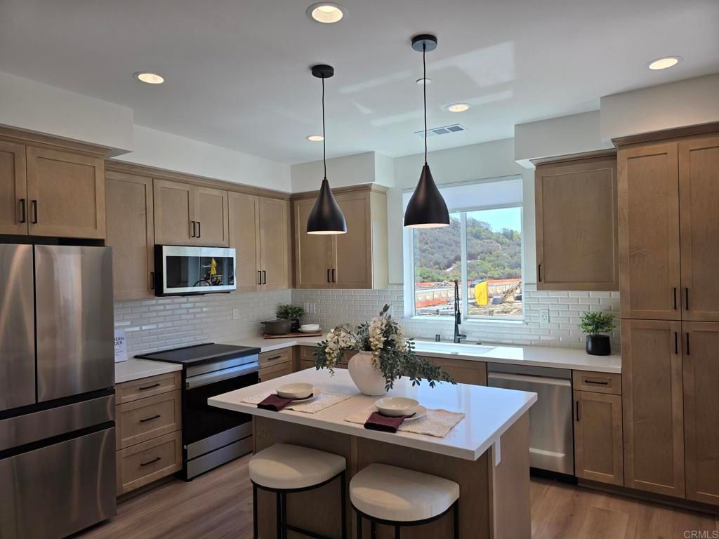 2607 Radiant Glen, Escondido, CA 92026 — exterior
