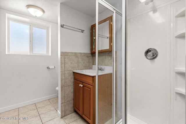 370 S Glenwood Dr, Post Falls, ID 83854