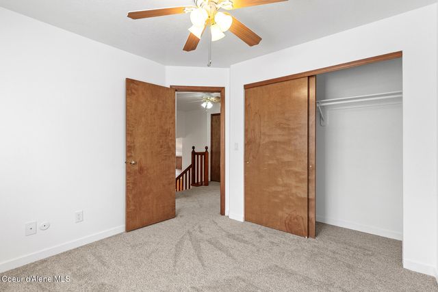 370 S Glenwood Dr, Post Falls, ID 83854