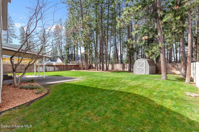 370 S Glenwood Dr, Post Falls, ID 83854