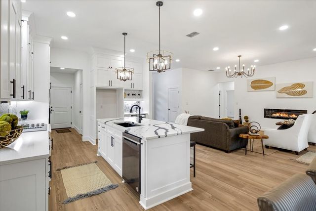 16022 Red Oak Road, Tyler, TX 75707