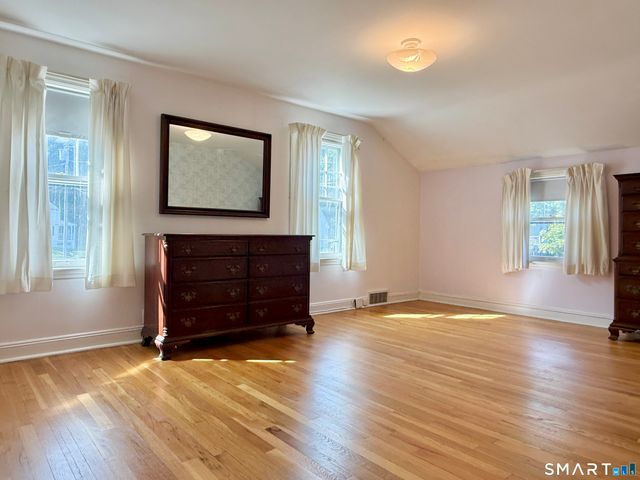 16 Aron Avenue, Waterbury, CT 06708