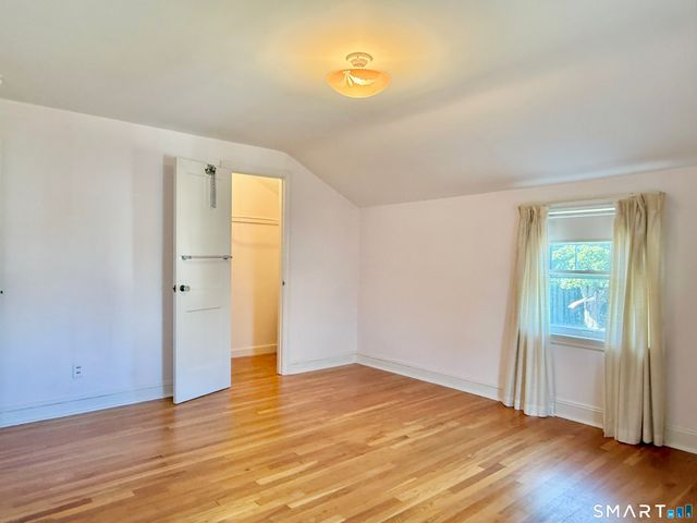 16 Aron Avenue, Waterbury, CT 06708