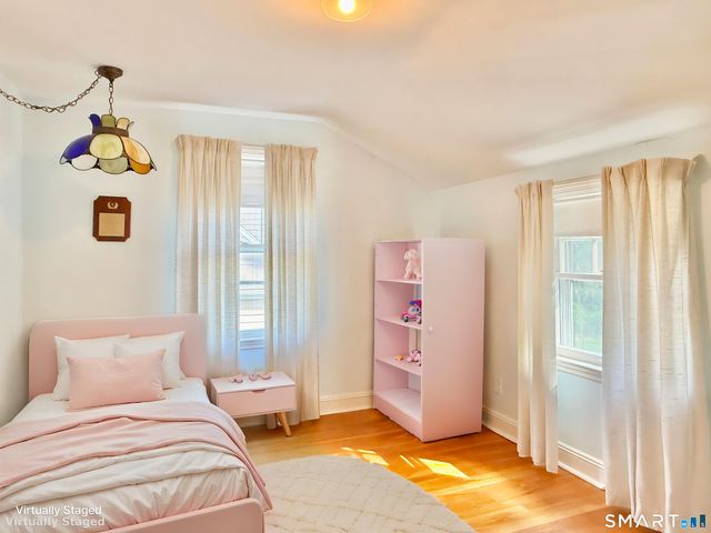 16 Aron Avenue, Waterbury, CT 06708