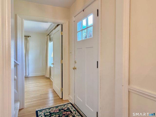 16 Aron Avenue, Waterbury, CT 06708