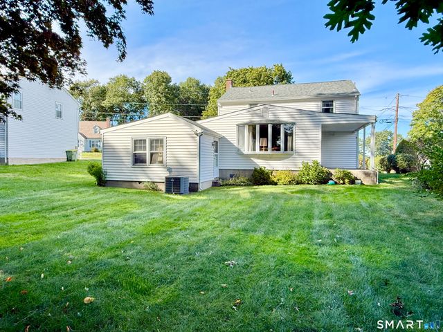 16 Aron Avenue, Waterbury, CT 06708