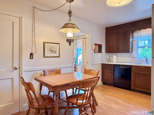 16 Aron Avenue, Waterbury, CT 06708