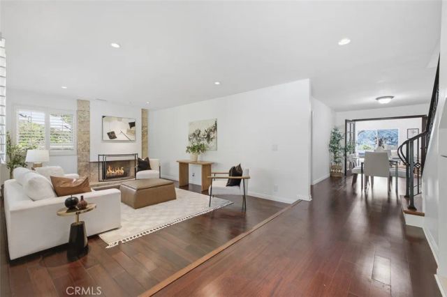 1900 Sherer Lane, Glendale, CA 91208