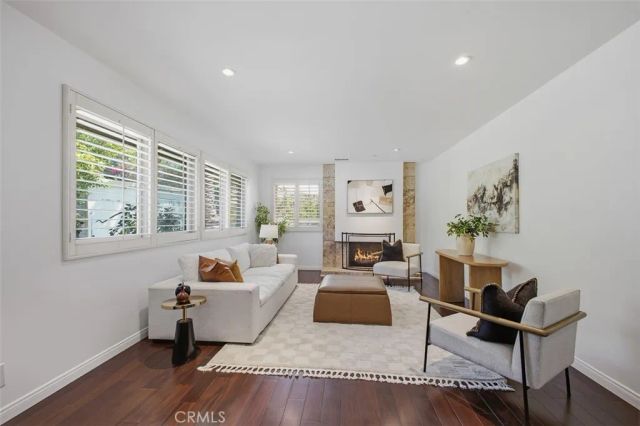 1900 Sherer Lane, Glendale, CA 91208