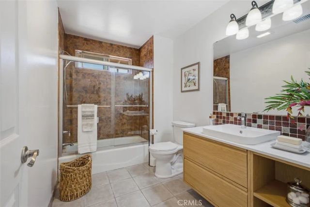1900 Sherer Lane, Glendale, CA 91208