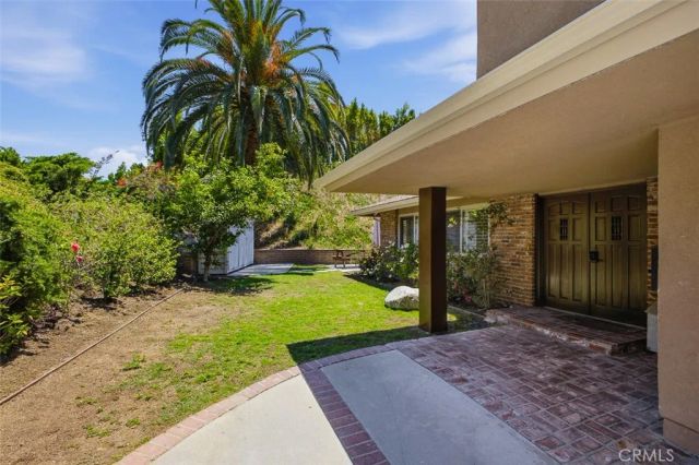 1900 Sherer Lane, Glendale, CA 91208