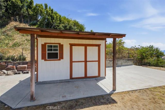 1900 Sherer Lane, Glendale, CA 91208