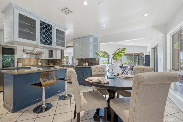1900 Sherer Lane, Glendale, CA 91208