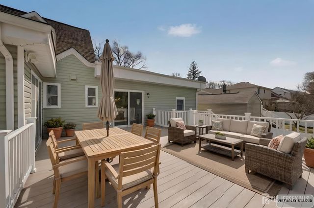 70 Oxford Road, Colonia, NJ 07067