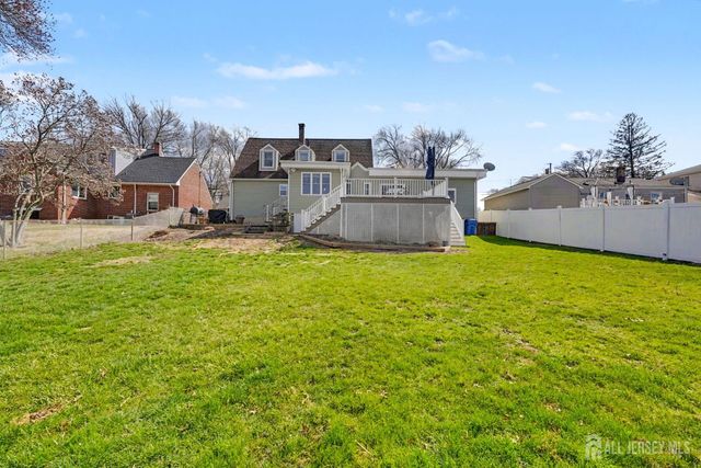 70 Oxford Road, Colonia, NJ 07067