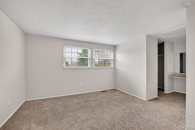 2847 Mossy Brink Court, Deerfield Twp., OH 45039