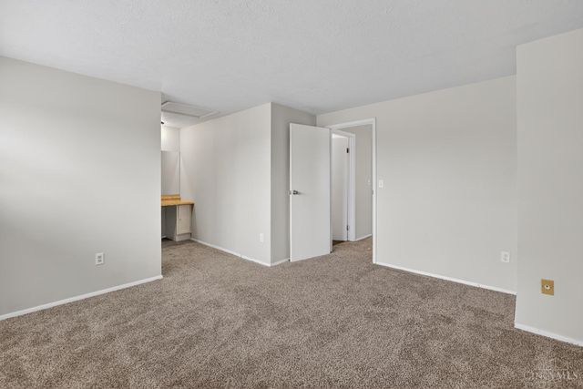 2847 Mossy Brink Court, Deerfield Twp., OH 45039