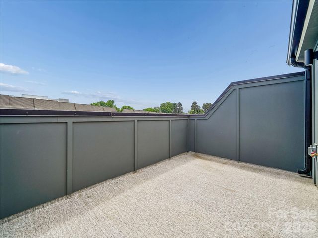 3652 S Tryon Street, Charlotte, NC 28217