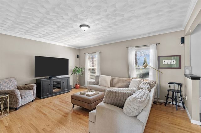 25 Red Hawk Drive, Cranston, RI 02921