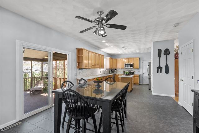 25 Red Hawk Drive, Cranston, RI 02921