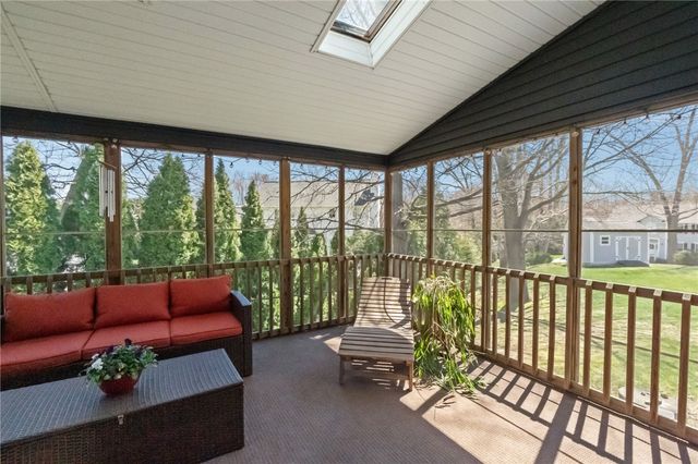 25 Red Hawk Drive, Cranston, RI 02921