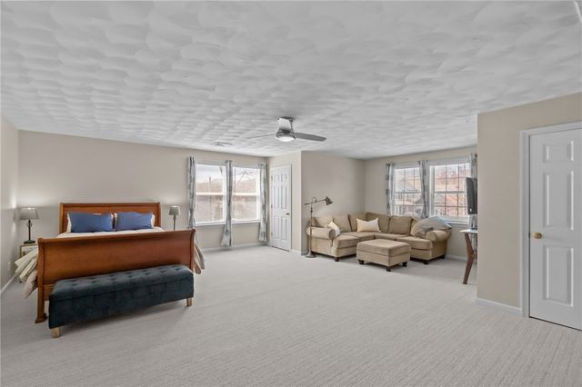 25 Red Hawk Drive, Cranston, RI 02921