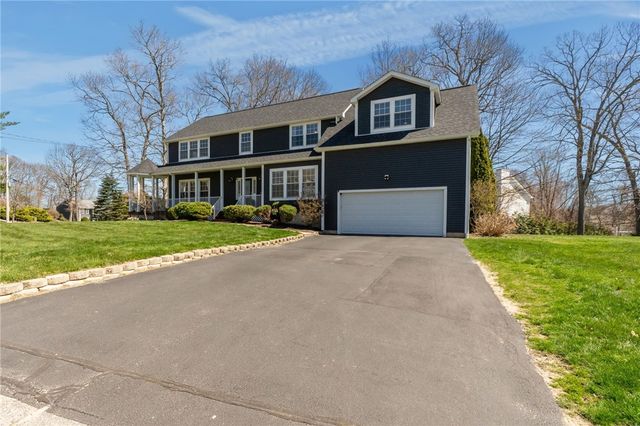 25 Red Hawk Drive, Cranston, RI 02921